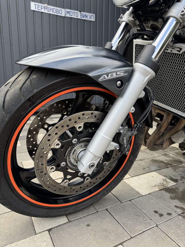 Suzuki GSR600 Abs підготовлений доставка