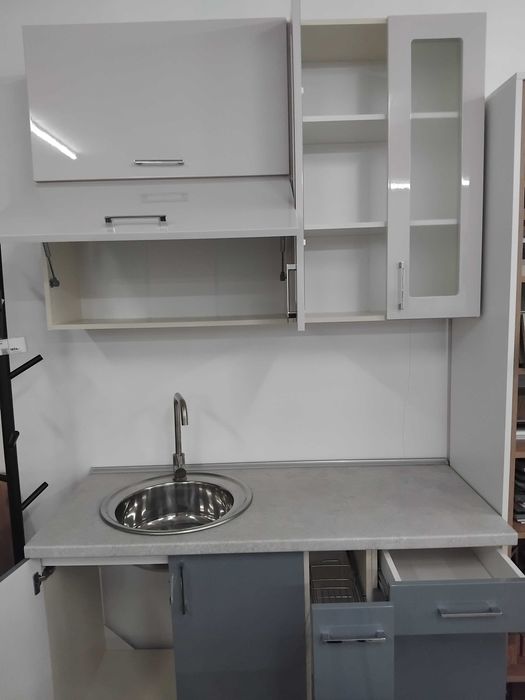 Кухня 1.40м з мийкою нова