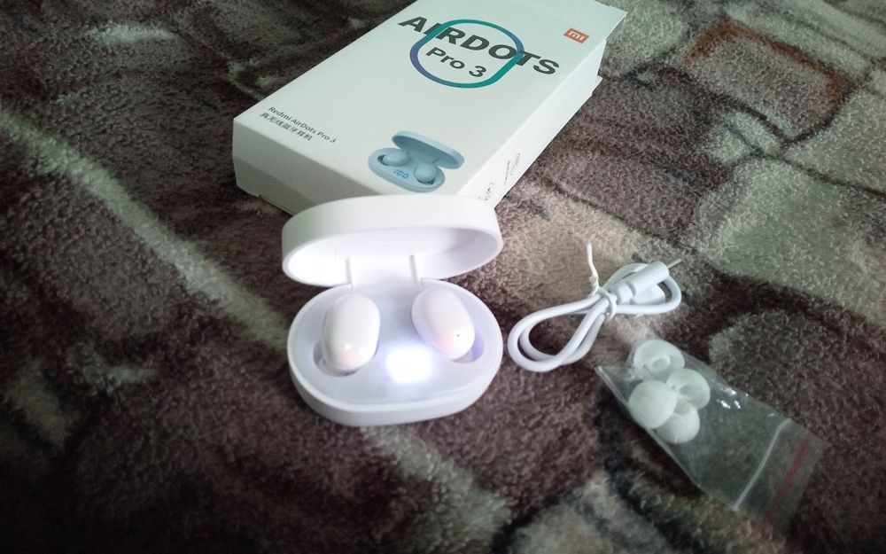 AirDots продам стан нових