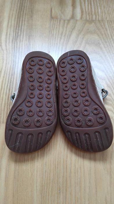 Wygodne balerinki CAMPER 25