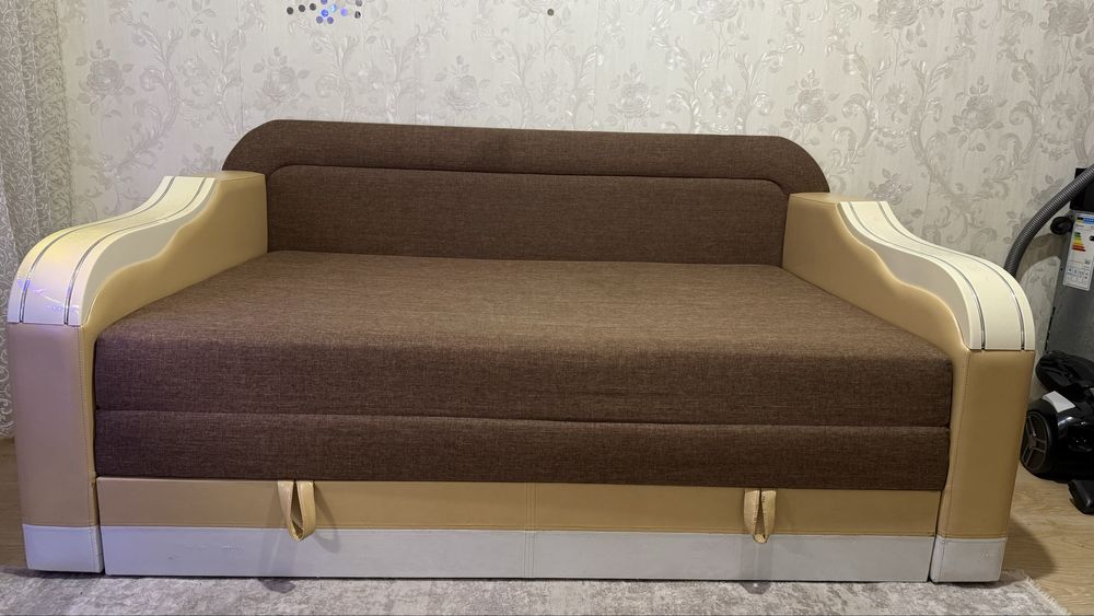 Продам диван-софу ліжко довжина 140 м
