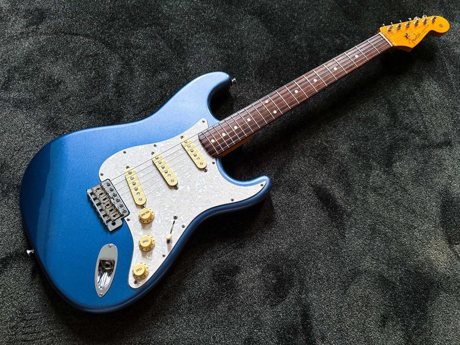 Fender Japan Classic '60s Stratocaster Old Lake Placid Blue