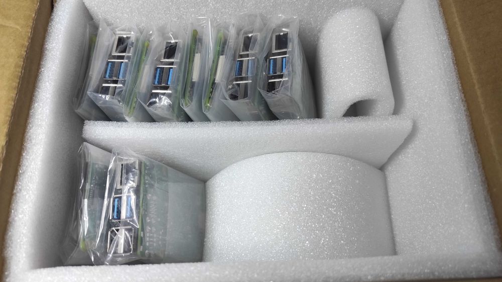 Raspberry pi 4 Model B 4Gb ++