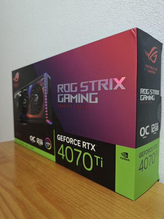 ASUS Rog strix RTX 4070 ti OC 12 GB