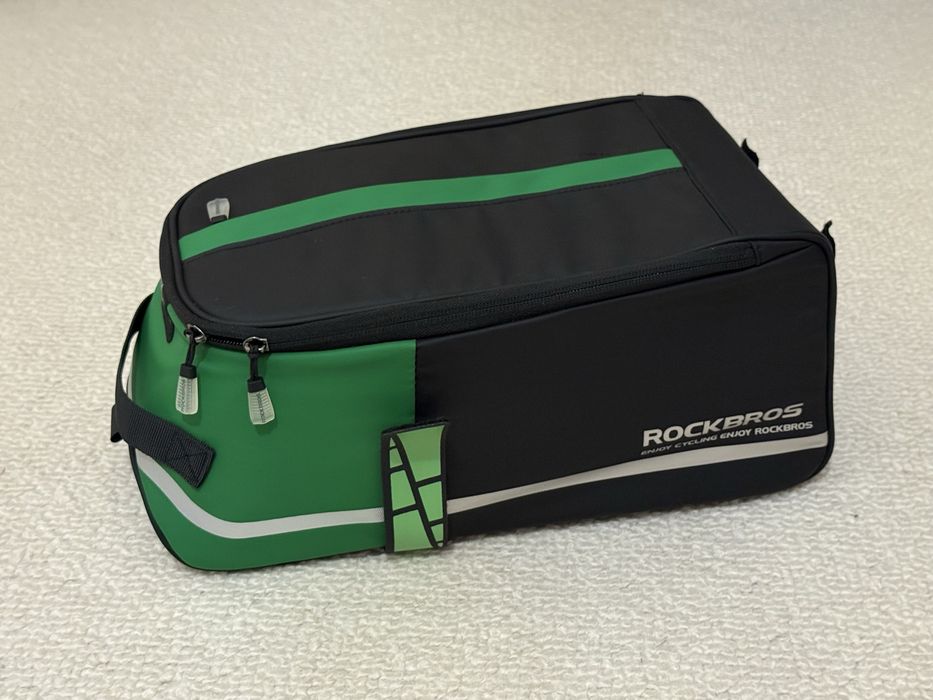 ROCKBROS Torba rowerowa na bagażnik 4L + pokrowiec