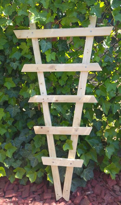 Do kwiatów..oparcie. pergola