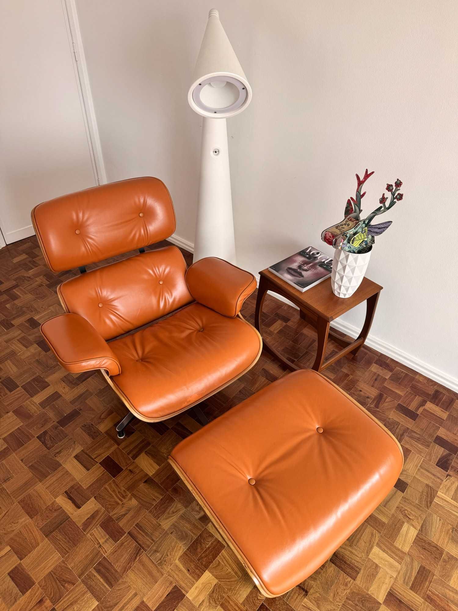 Cadeira lounge Eames com otomano – réplica de alta qualidade