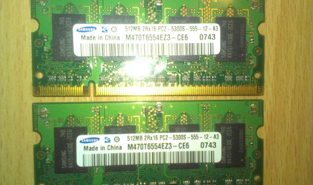 Оперативная память Samsung DDR2 для ноутбука SO-DIMM 512mb 1шт