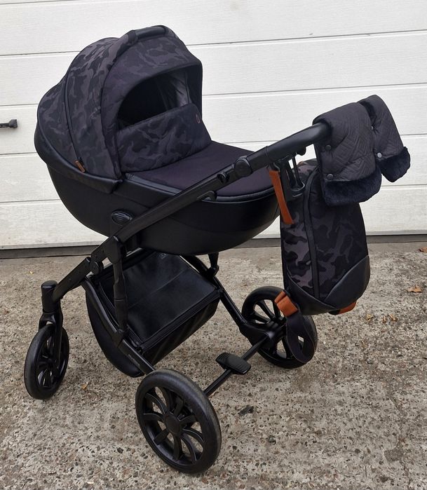 Польща , Б/У Троещена