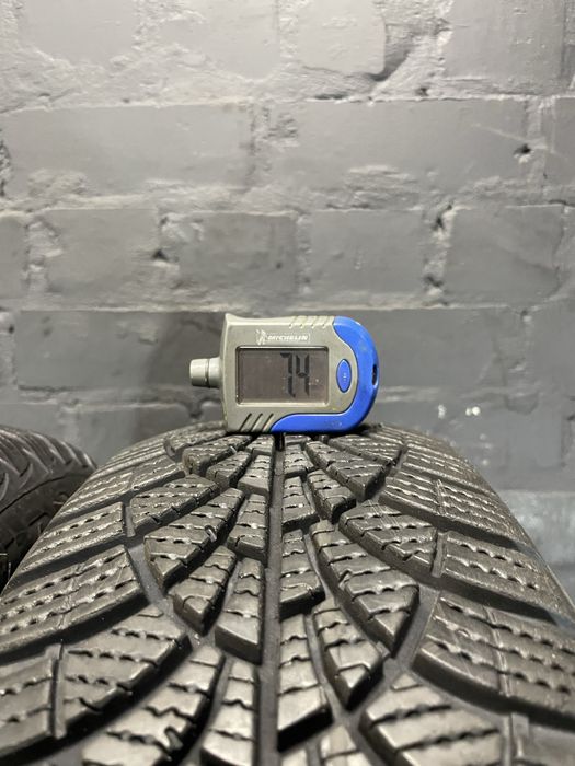 2шт 185/60 R15 Goodyear UltraGrip 9