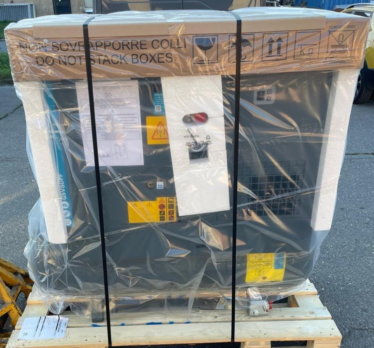 Kompresor sprężarka śrubowa Atlas Copco G5VSD FF 10/200