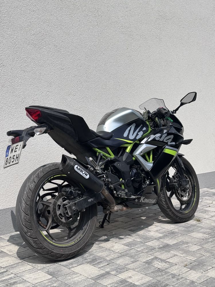 Kawasaki Ninja 125  A1/B Arrow