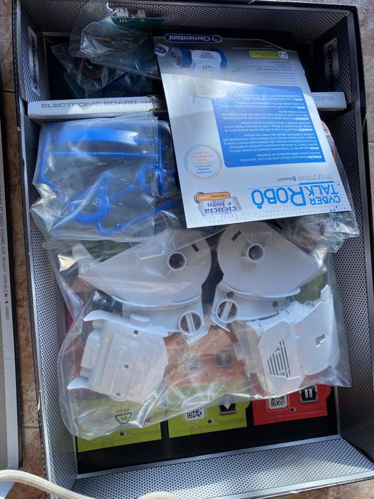 Robo cyber talk - Novo