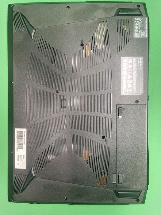 Gigabyte G5 KD i5-11400H / RTX 3060 / 16GB / 1TB / 144Hz