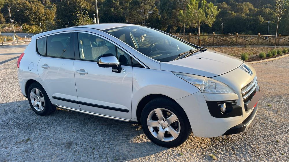 Peugeot 3008 2.0 HDi Hybrid4