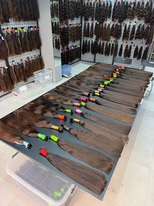 Продаж словʼянского волосся 200$ . Доставка по всему світу.