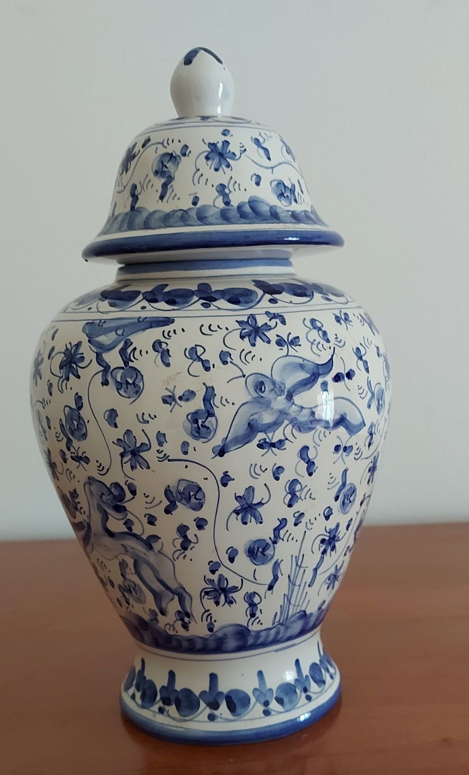 Pote de louça cerâmica decorativo da Frazarte