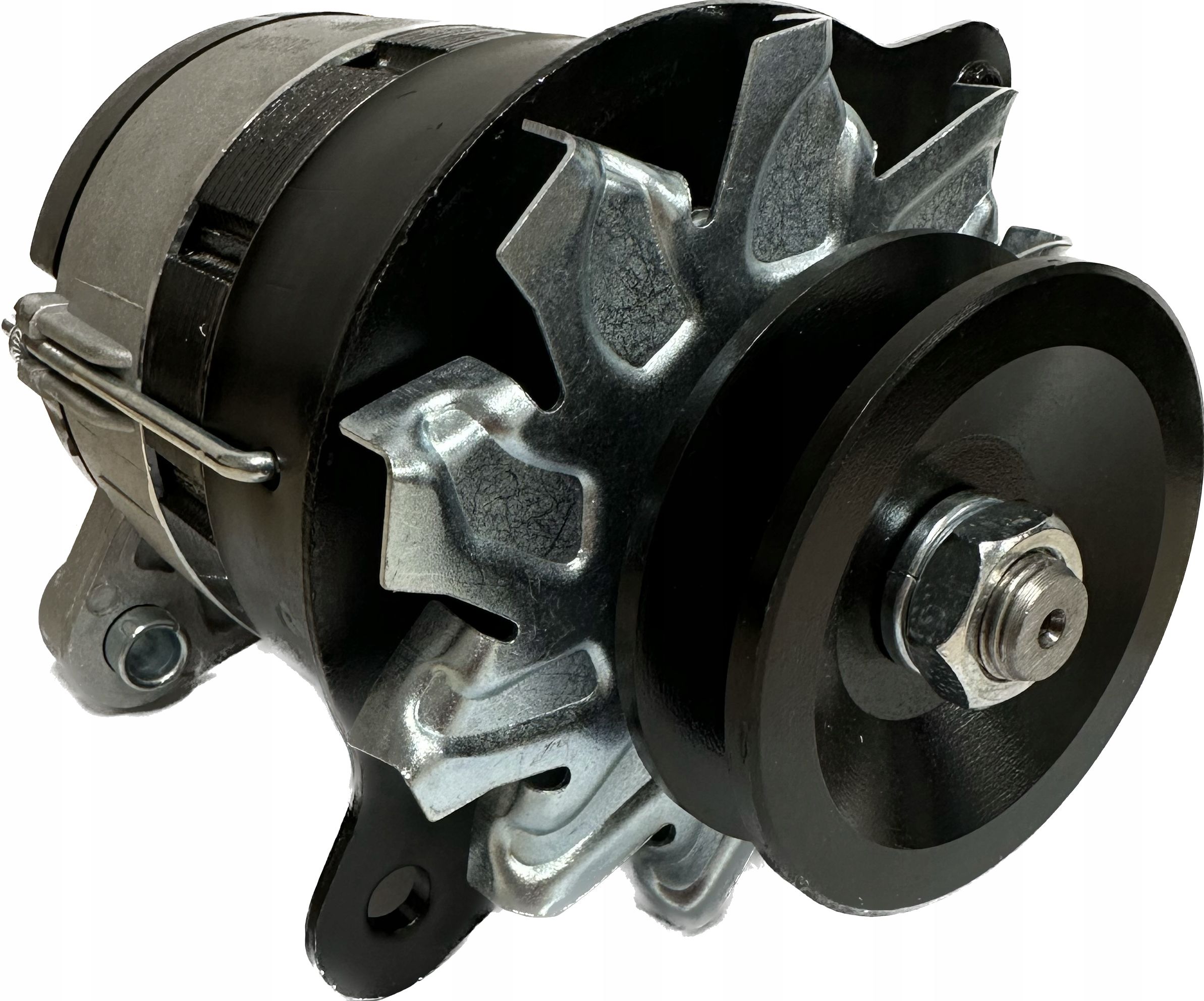 Alternator Z Regulatorem Mtz T-25 700W 14V 50A