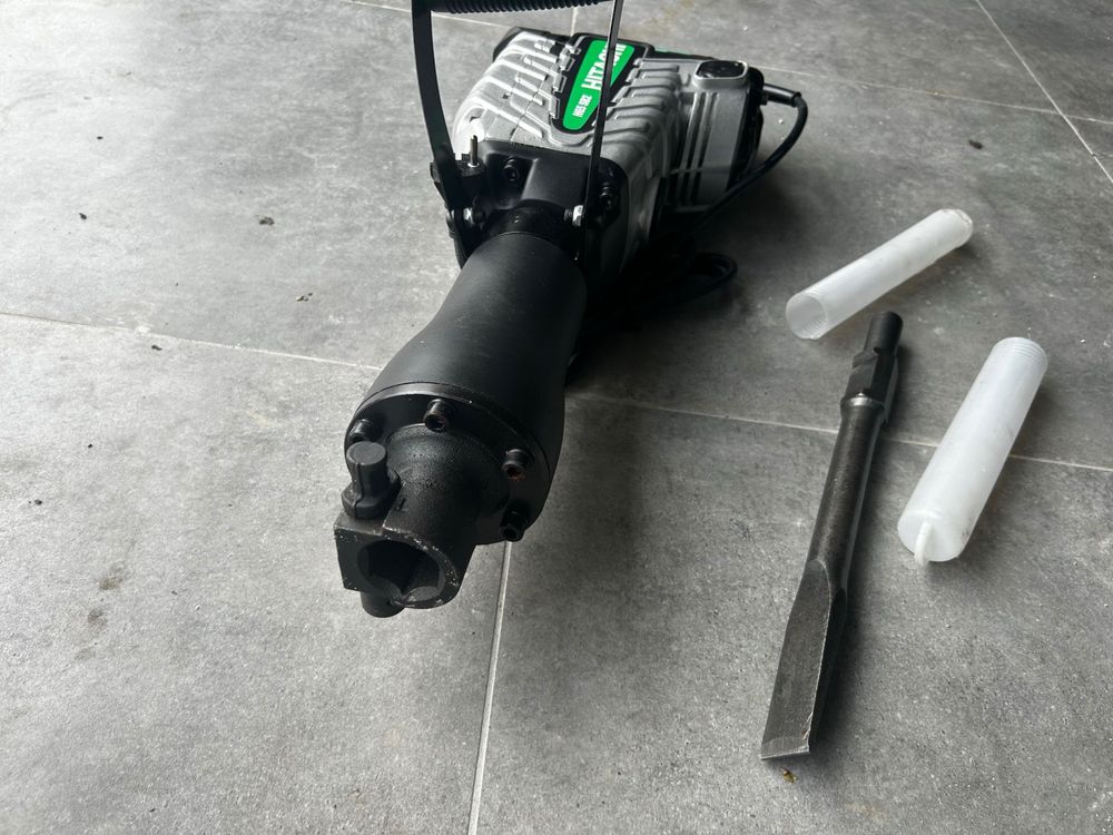 Mlot hitachi H65 SB2