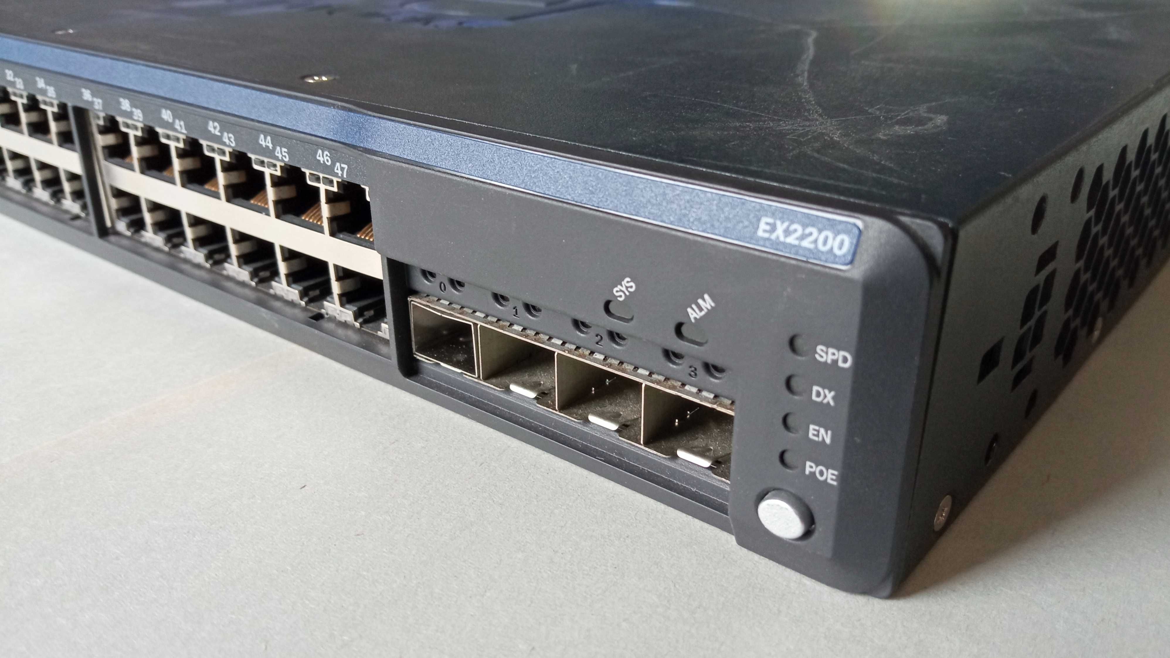 Сетевой коммутатор Juniper EX2200-48T-4G