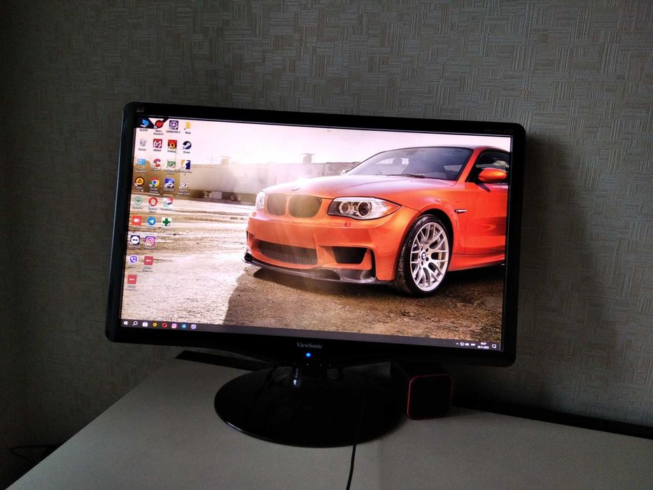 Монітор 22'' дюйми View Sonic led, dvi vga стан ідеал