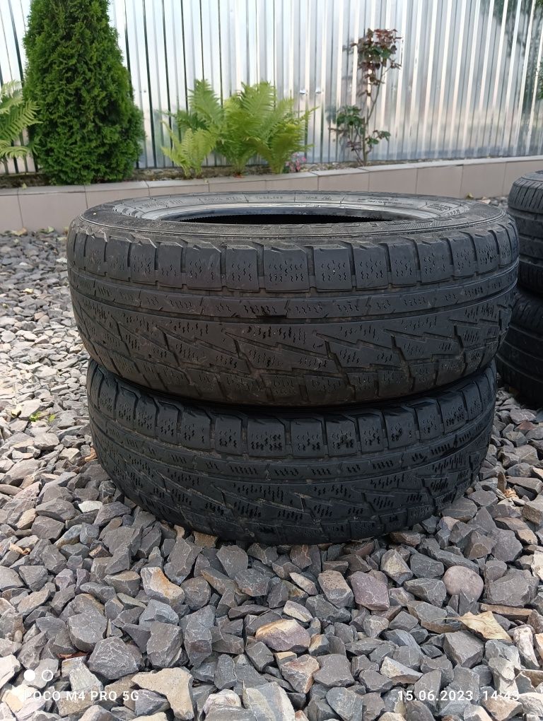 Шини 195/65 R15.