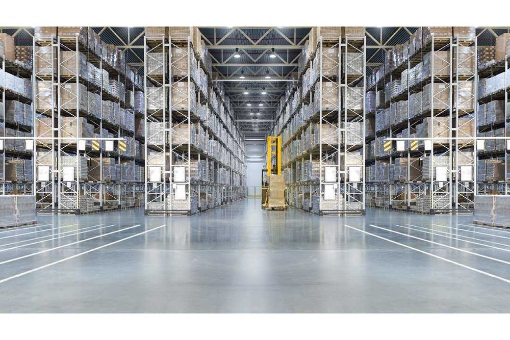 Продам склад Львов