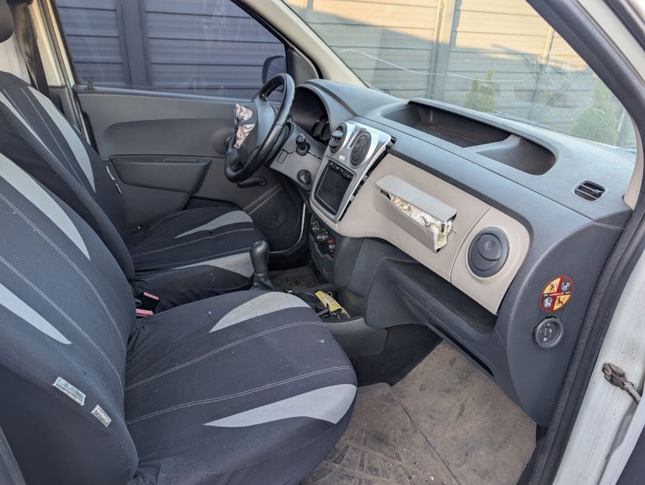 Рено докер після ДТП