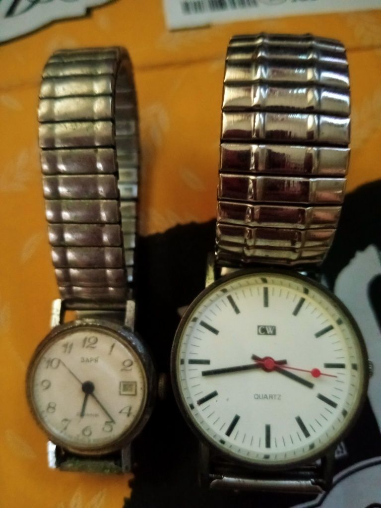 Наручные часы и ценный браслет