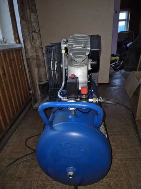 Компресор 100 літрів ресивер