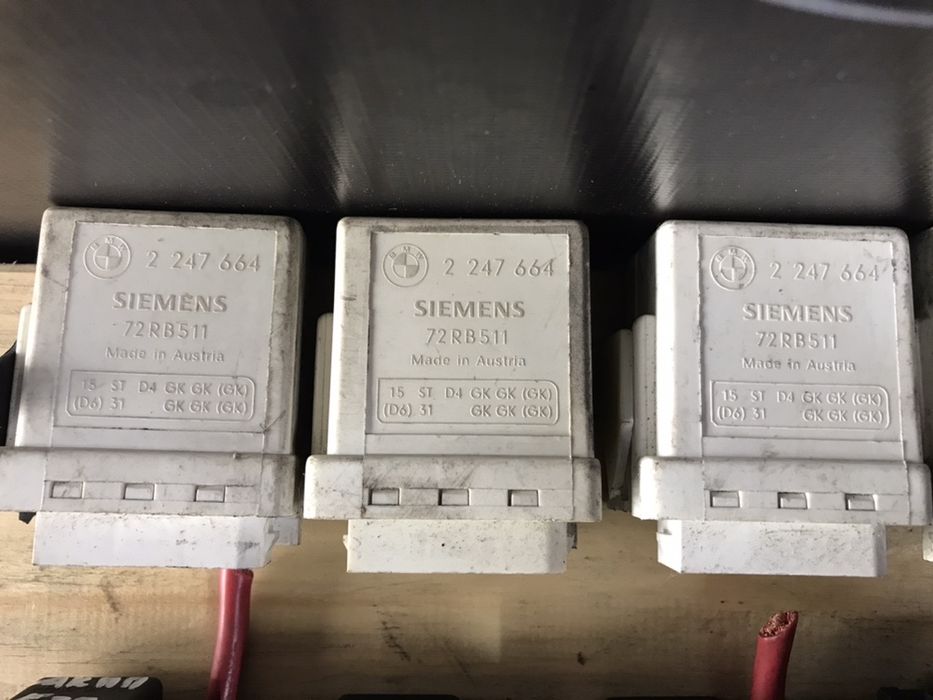 Реле свечей накала BMW Е46 Е39 SiEMENS М51 М57 М47 TDS БМВ 664 919 473