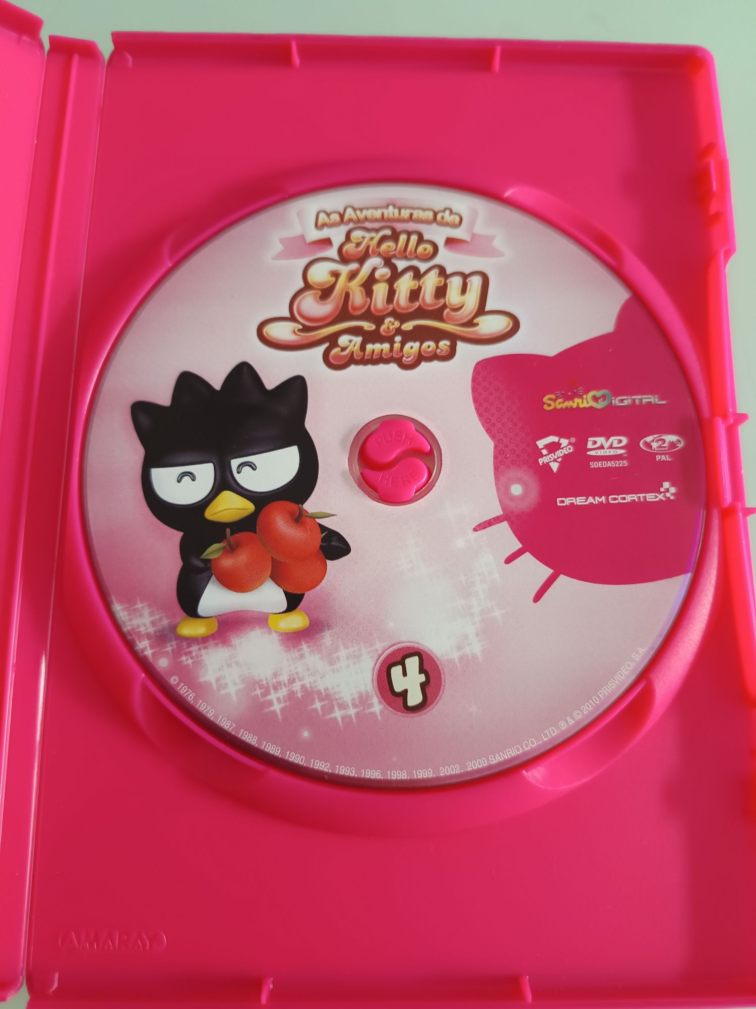 DVD as aventuras de hello Kitty