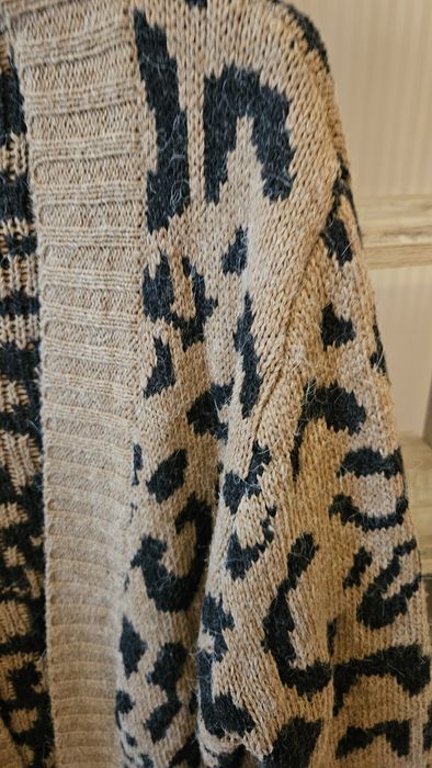 Кардиган з леопардовим принтом