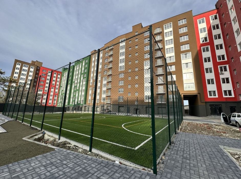 Продаж гаража 18м2 з ремонтом в ЖК Гетьманський  вул Б. Хмельницького