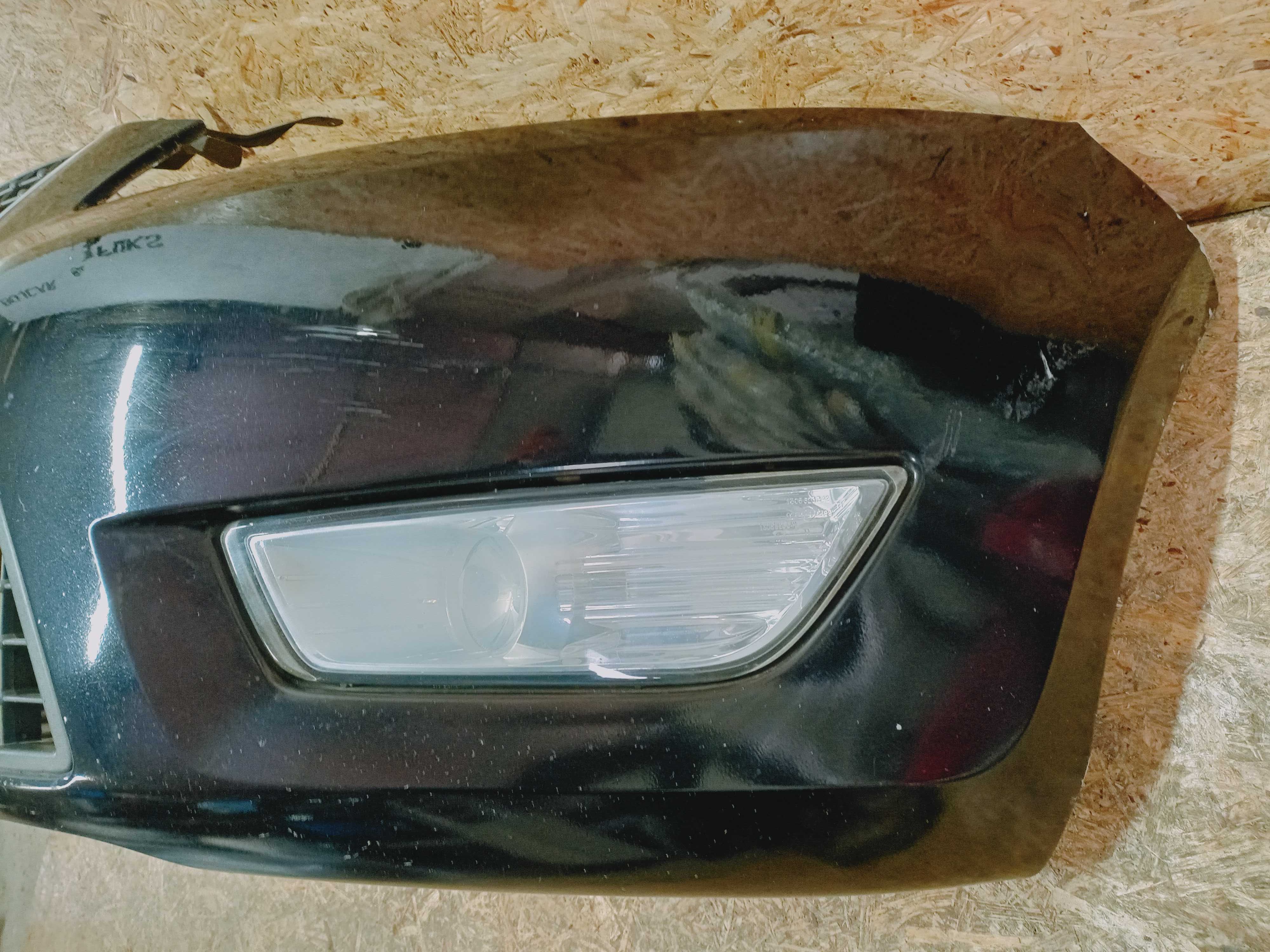 Ford Mondeo MK4 zderzak przód przedni grill halogeny podłoga czarny