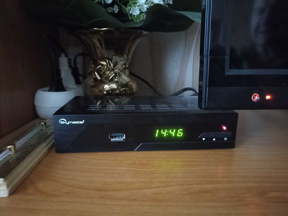 Telewizor Manta 55 cali