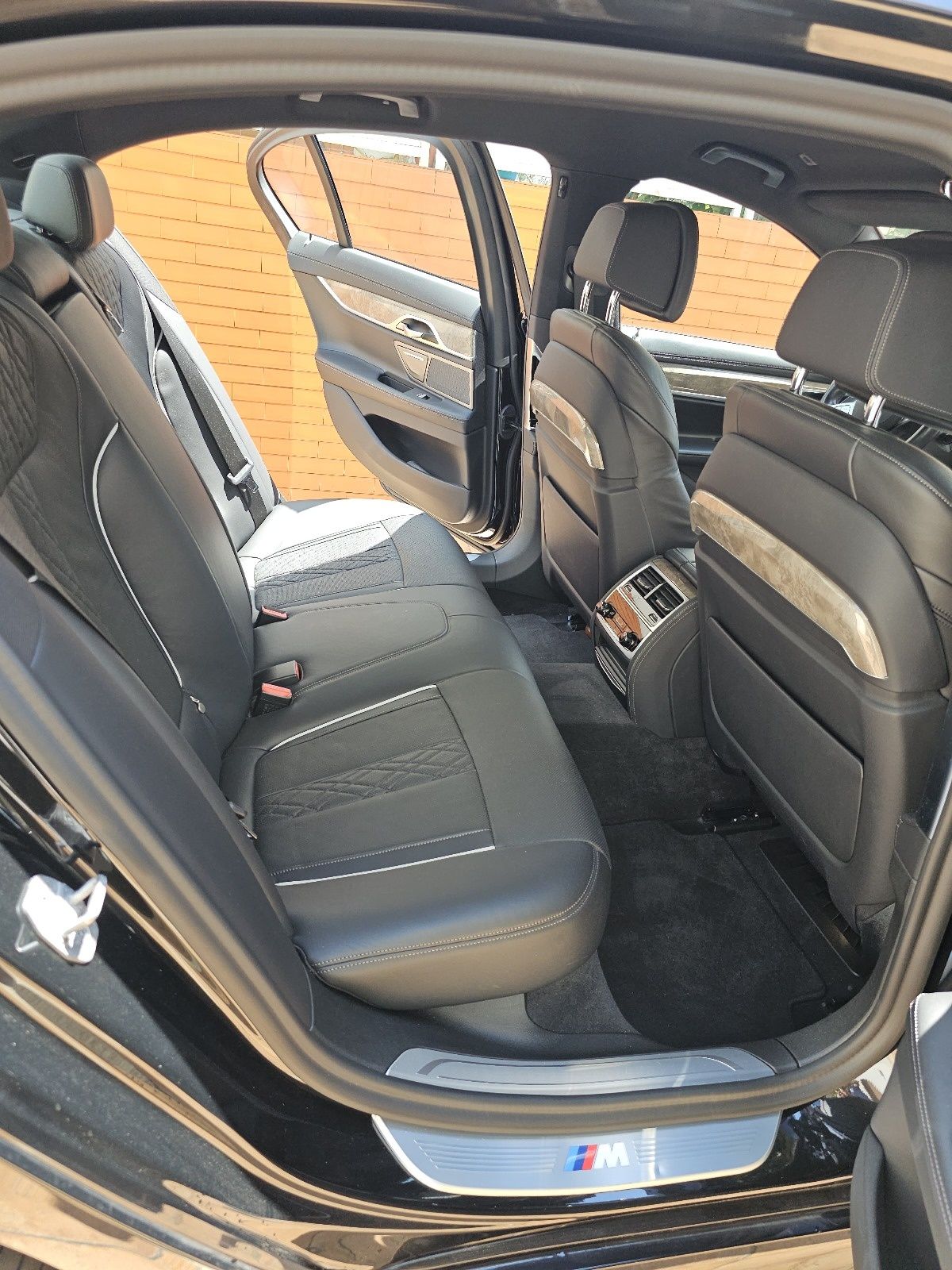 BMW 745e PACK M Full Extras
