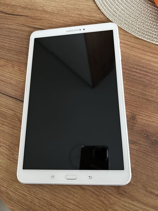 Tablet samsung galaxy tab SM-T580
