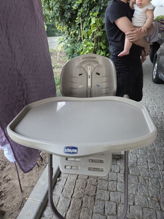 Cadeira de papa de  bebe