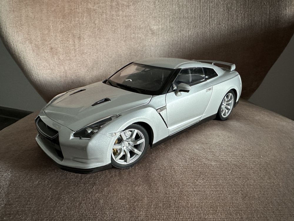 Nissan Gtr 1/18 Norev