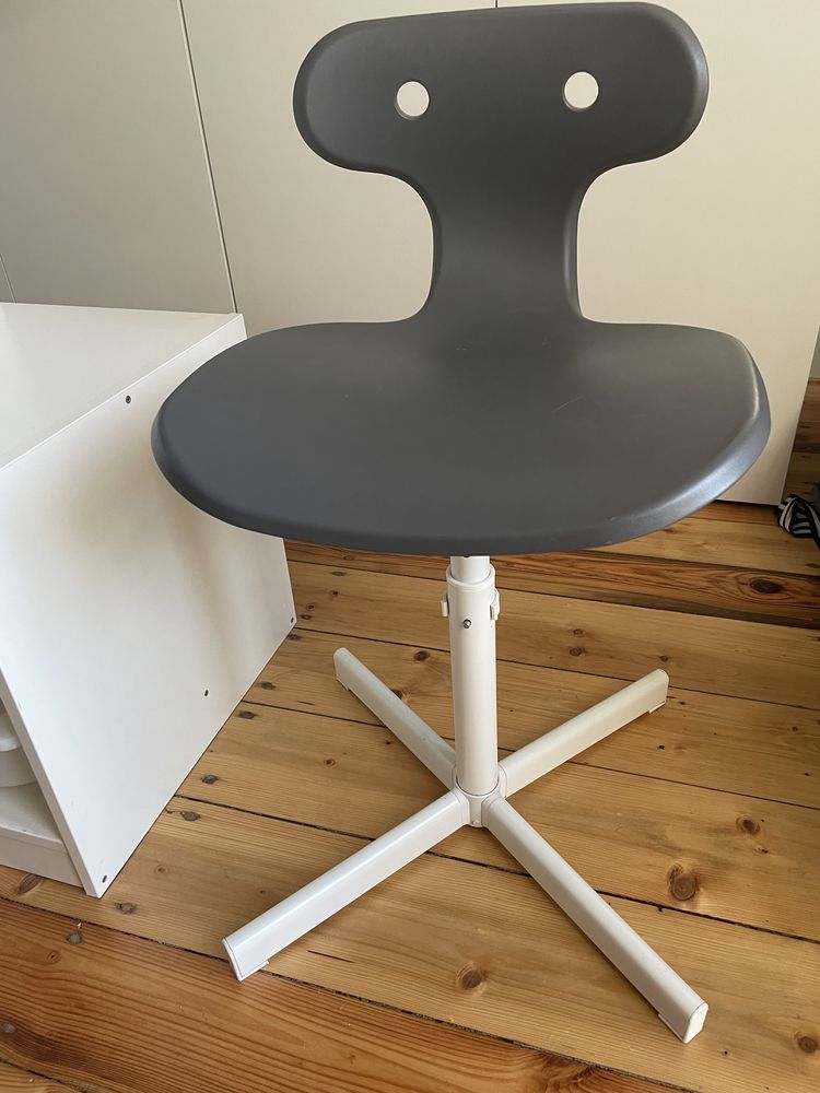 Ikea Molte Krzesło regulowane do biurka