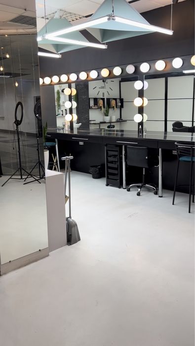 Оренда робочого місця кератин / ботокс / реконструція / біовирівнюванн