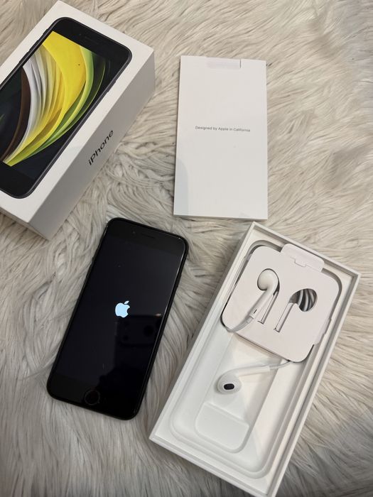 Iphone SE 2020 czarny 64GB