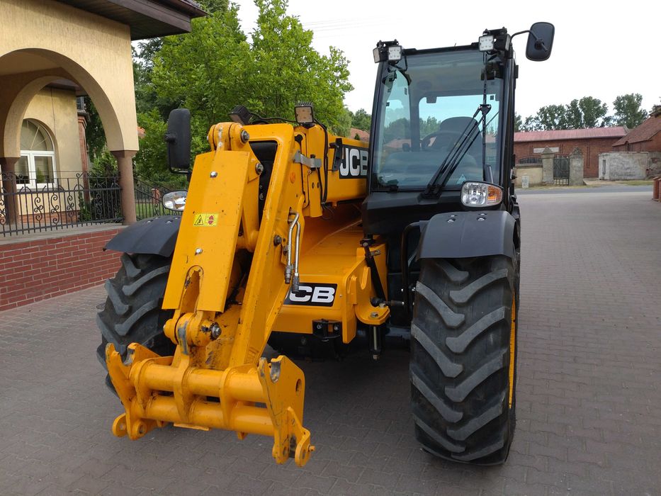 Ladowarka teleskopowa JCB 541-70 Agri pro