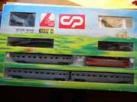 Conjunto original Lima,H0;locomotiva CP 2600;Lima trafo502053