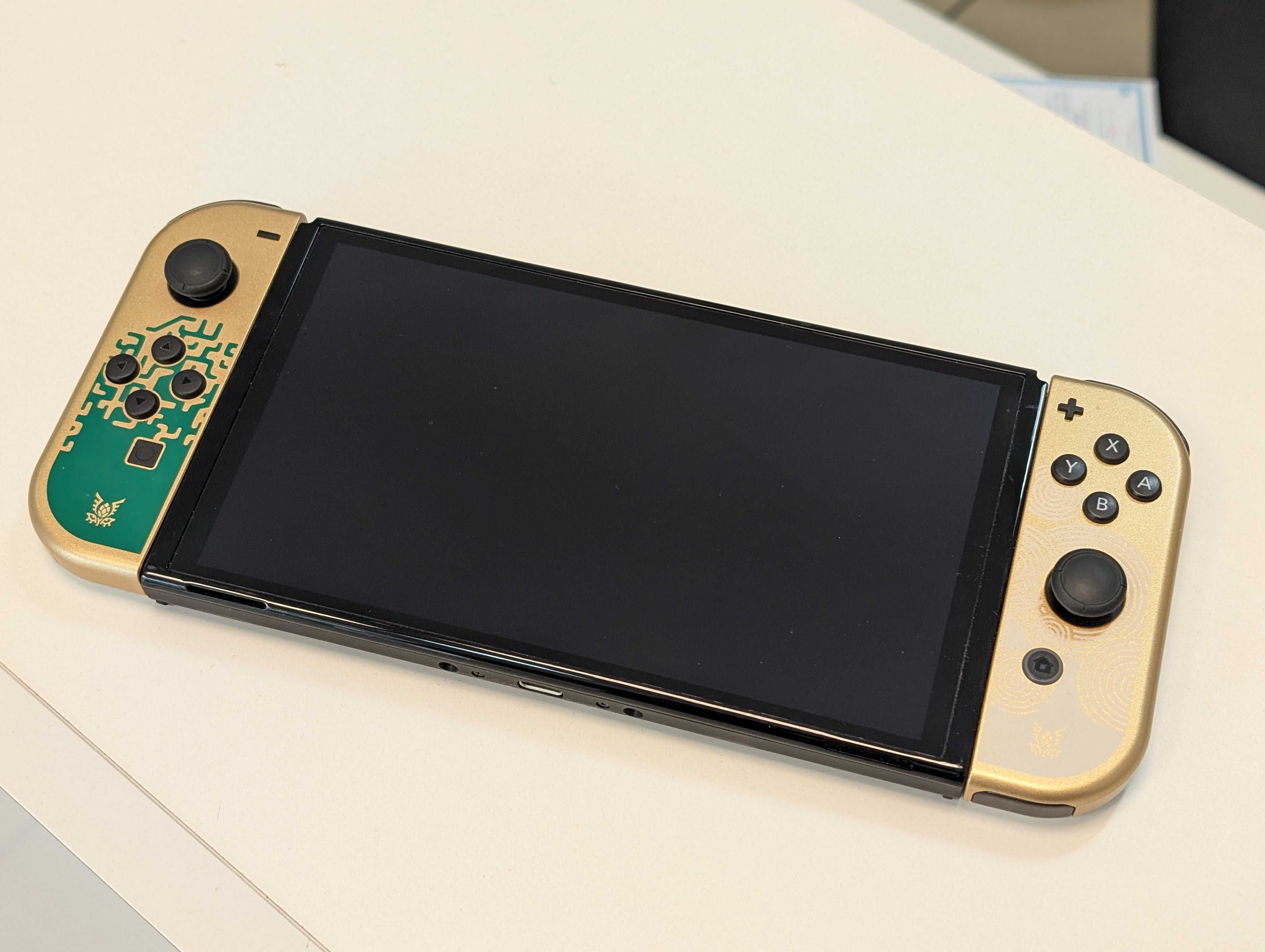 Nintendo Switch OLED Zelda TOTK Edition