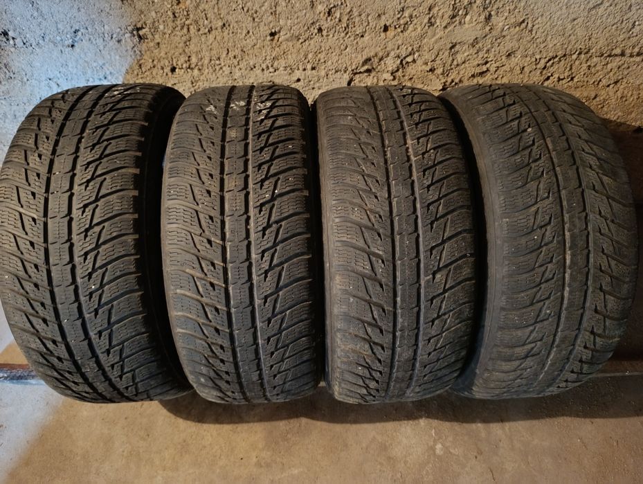 Opony zimowe Nokian 255/55/R18