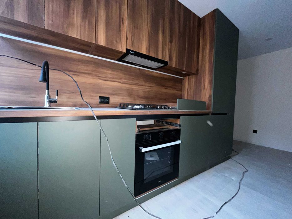 Продам 1 кімнатну квартиру на Дружбі