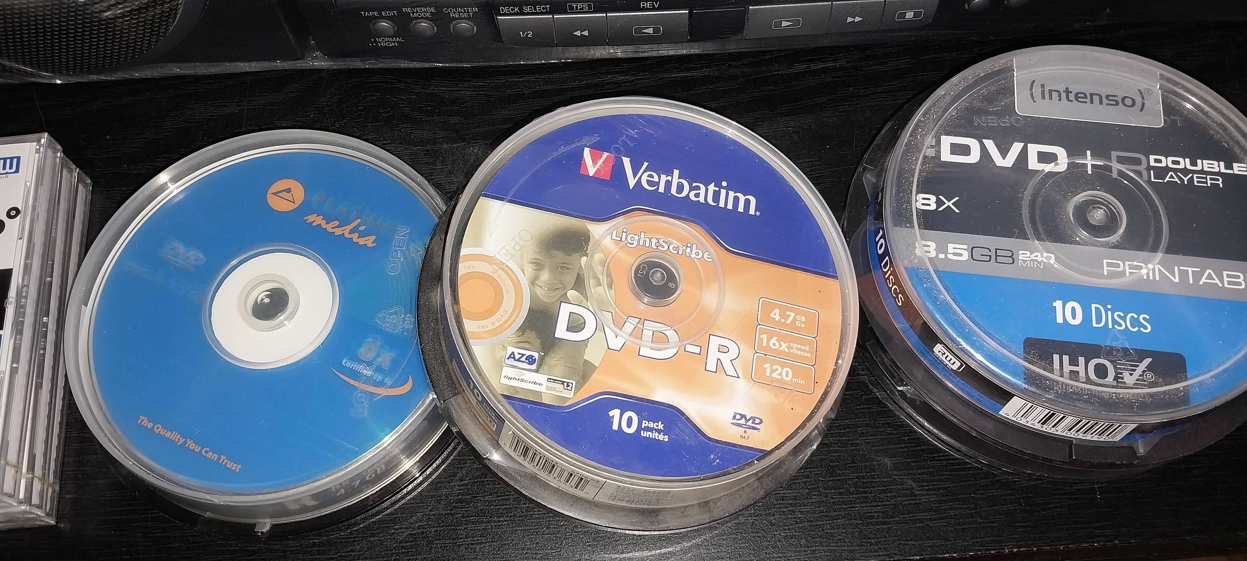 Диски DVD- R \ RW . Нові- запечатані. Одним лотом -91 шт.