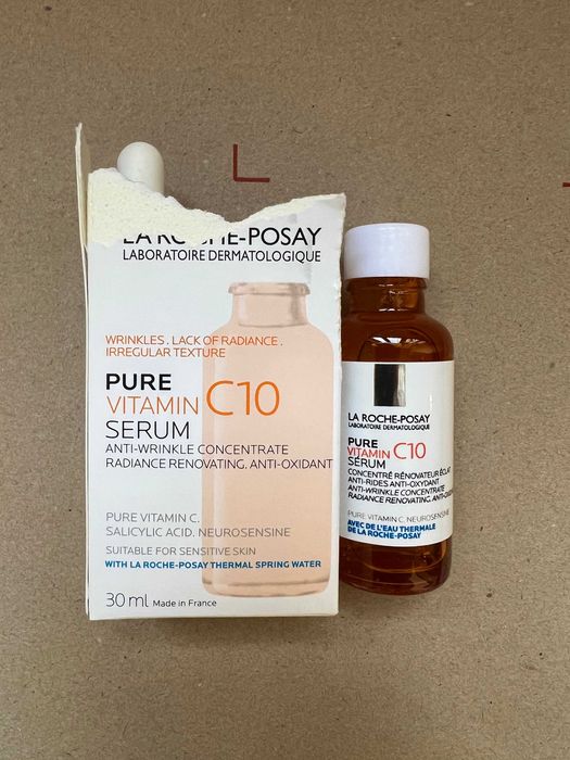 Уцінка - La Roche-posay Pure Vitamin C10 - Відновлююча Сироватка